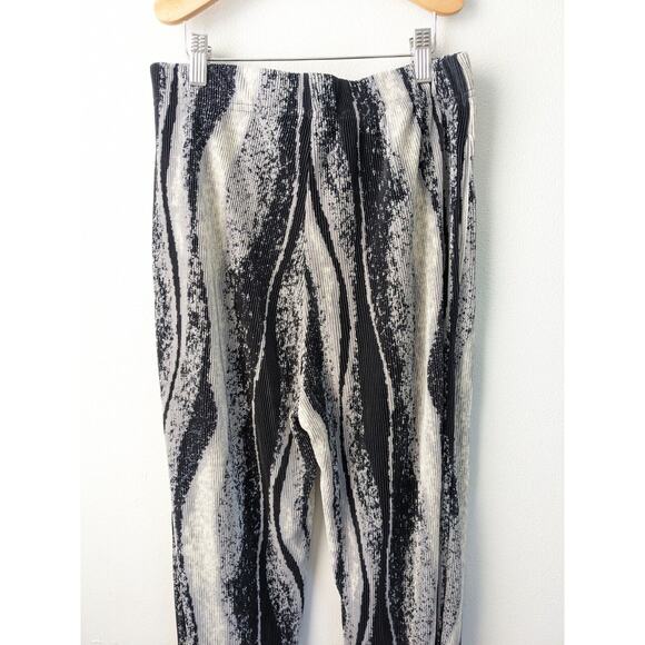 One Day Size 2 Pleated Ribbed Tie Dye Straight Pants Black White High Waist Boho - Picture 8 of 10